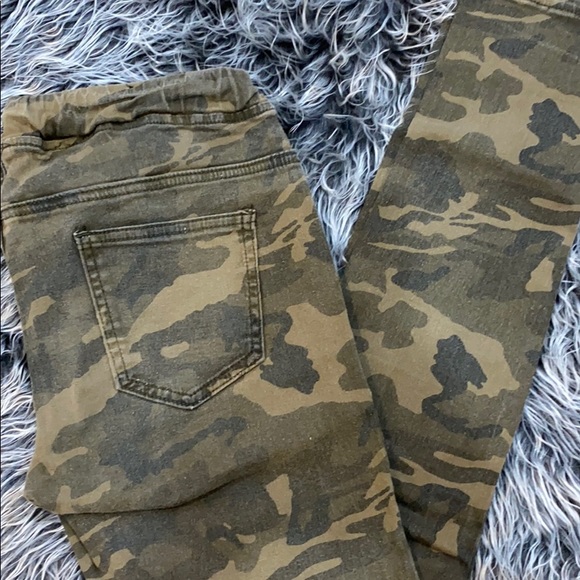 drawstring waist camo skinny - Picture 2 of 3